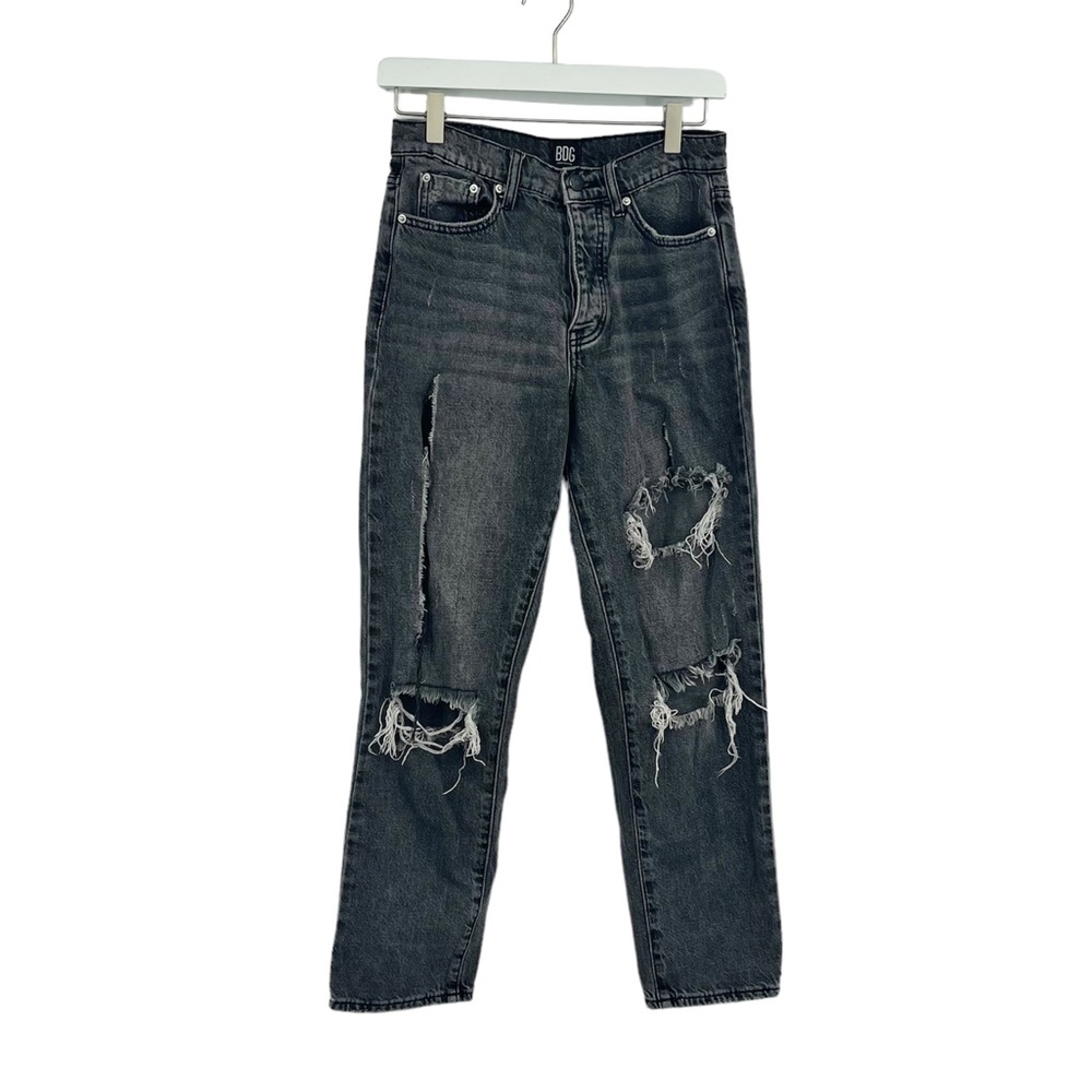 Urban Outfitters BDG Distressed Slim Straight Jeans SZ 26